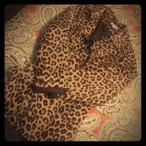 Leopard rain jacket